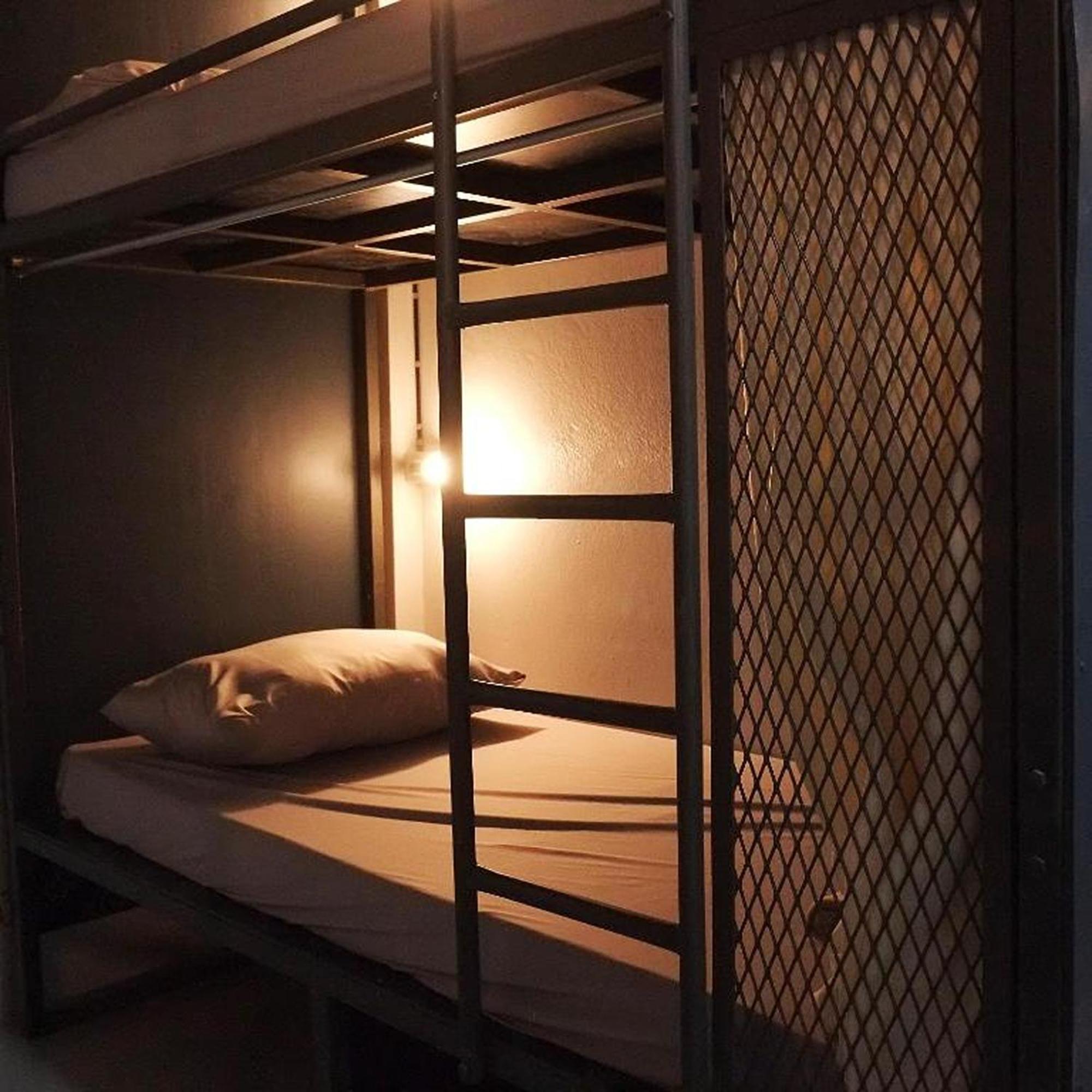 Urban Bed (Adults Only) Chiang Mai Exterior foto